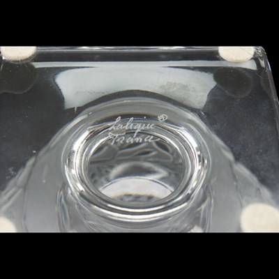 Lot 884 - A pair of Lalique Elisabeth frosted glass...