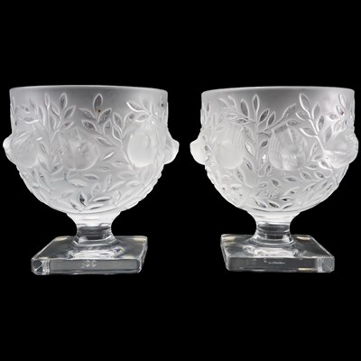 Lot 884 - A pair of Lalique Elisabeth frosted glass...