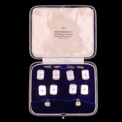 Lot 1388 - A cased Art Deco influenced diamond, 18 ct...
