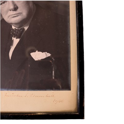Lot 1071 - [ Autograph ] Walter Stoneman (1876-1958),...