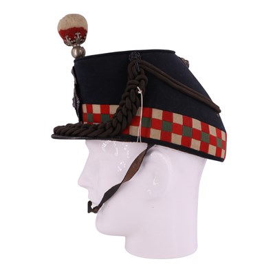Lot 933 - A Victorian 1st Royal Lanark Militia shako