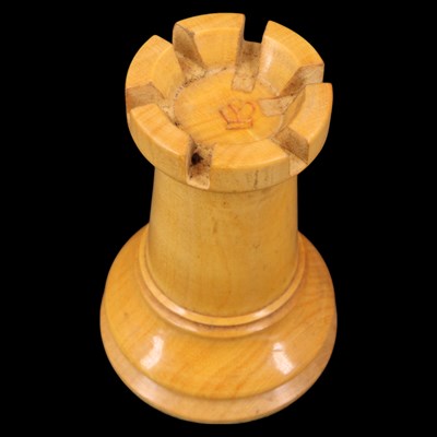 Lot 708 - A Victorian Jaques Staunton chess set, ebony...