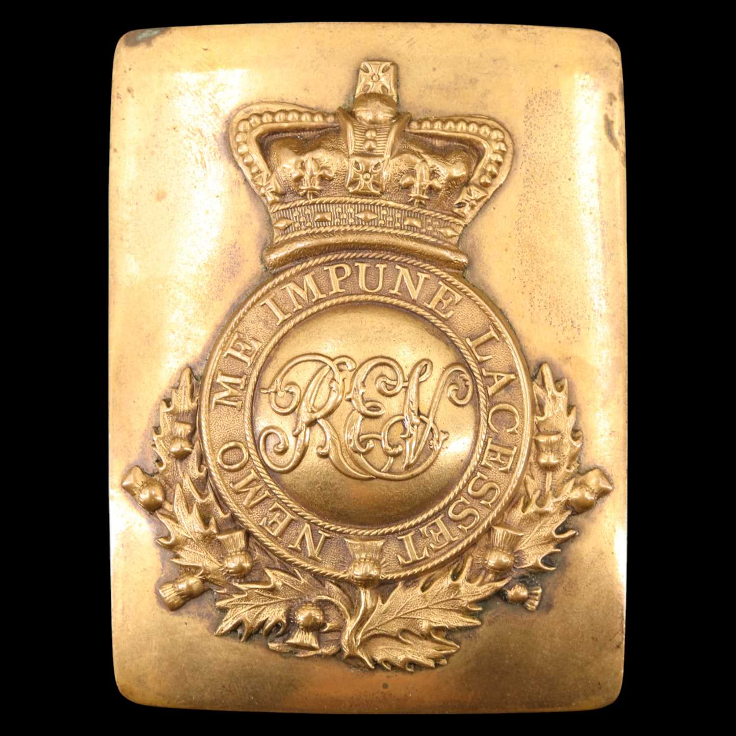 Lot 296 - A Georgian Royal Edinburgh Volunteers shoulder...
