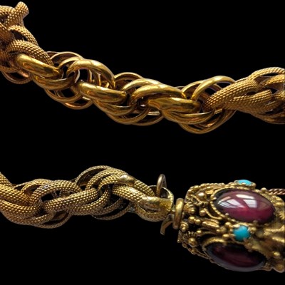 Lot 1300 - A late 19th / early 20th Century almandine,...