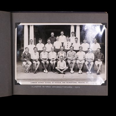 Lot 15 - A Free Polish Army decoration and campaign...