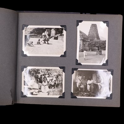 Lot 15 - A Free Polish Army decoration and campaign...