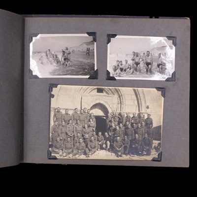 Lot 15 - A Free Polish Army decoration and campaign...