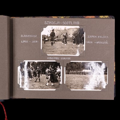 Lot 15 - A Free Polish Army decoration and campaign...