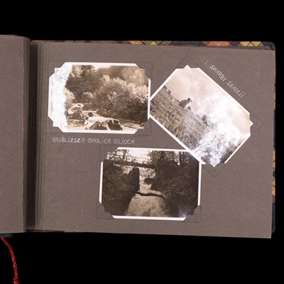 Lot 15 - A Free Polish Army decoration and campaign...
