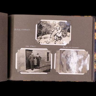 Lot 15 - A Free Polish Army decoration and campaign...