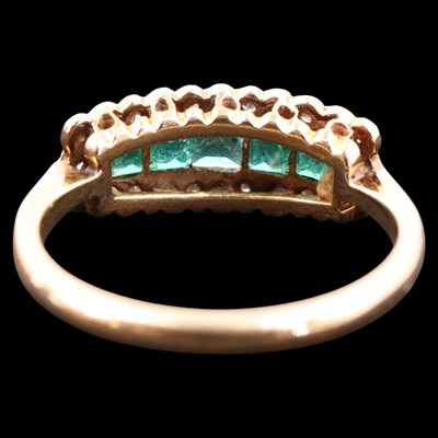 Lot 1398 - An impressive Art Deco-influenced emerald and...