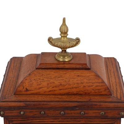 Lot 1535 - A Victorian brass-mounted oak bracket clock by...