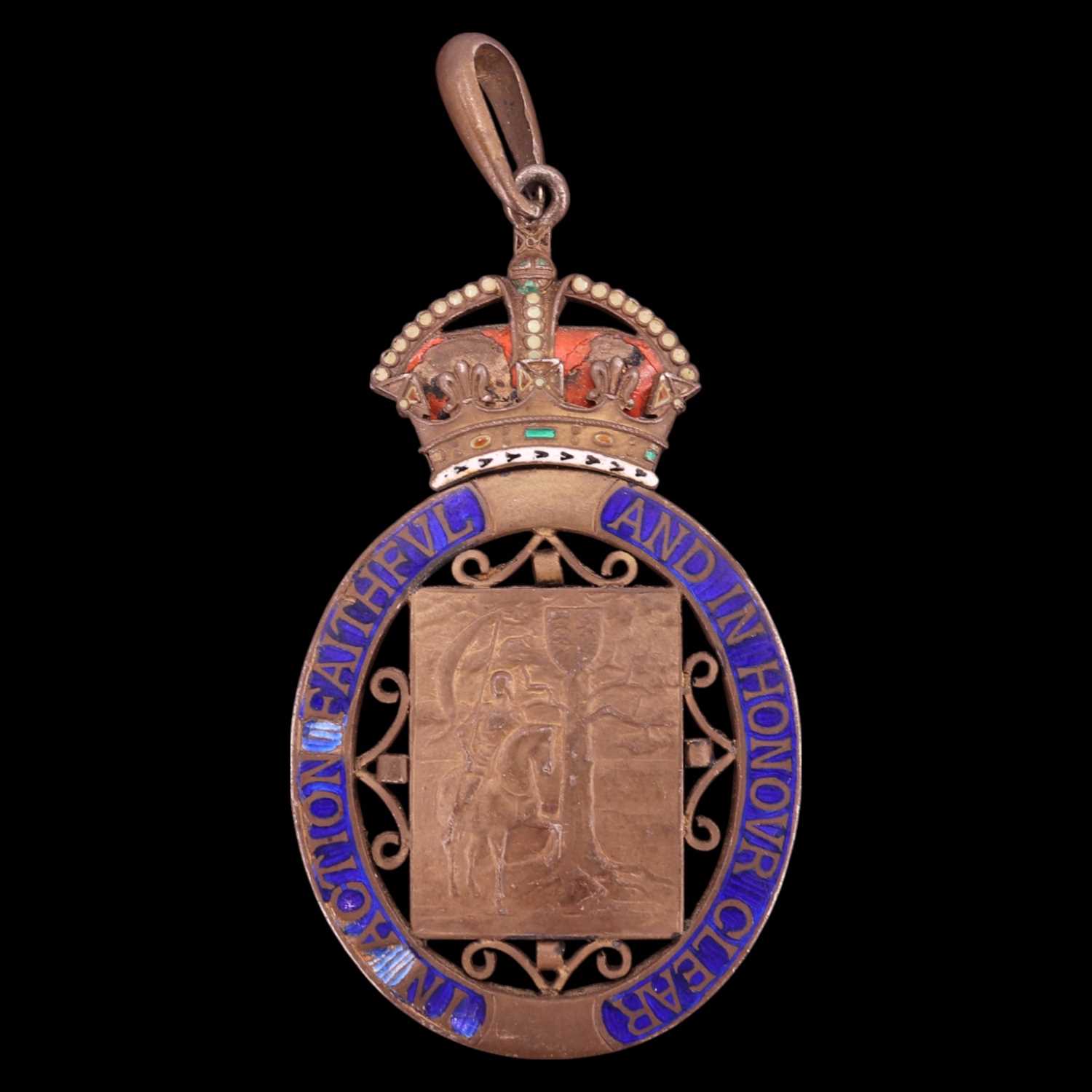 Lot 4 - A gentleman's Companion of Honour (CH) neck...