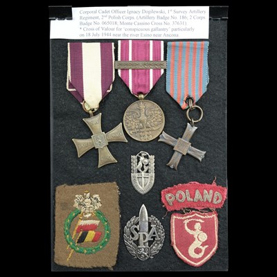 Lot 26 - A Free Polish Army order, decoration and...