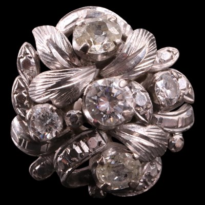 Lot 1386 - An impressive diamond and 18 ct (white) yellow...