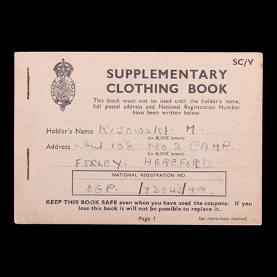 Lot 683 - A Second World War Free Polish Army medal,...