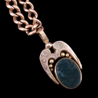 Lot 1799 - A late 19th / early 20th Century 9 ct rose...