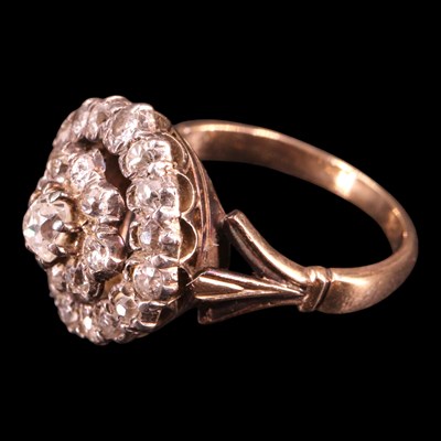Lot 1422 - An impressive Victorian diamond ring,...