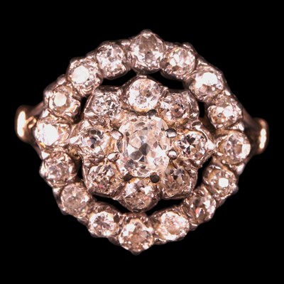 Lot 1422 - An impressive Victorian diamond ring,...