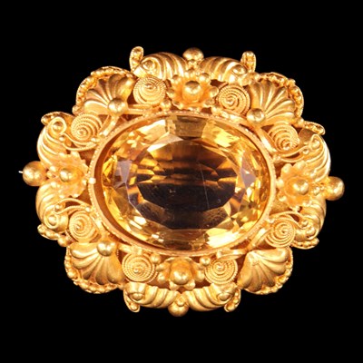Lot 1551 - A Georgian citrine and high-carat gold...