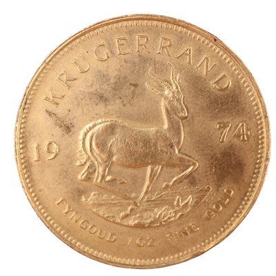 Lot 981 - A 1974 South Africa gold Krugerrand, 1 oz