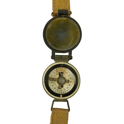 Lot 394 - A 1960s Cold War RAF aircrew survival wrist...