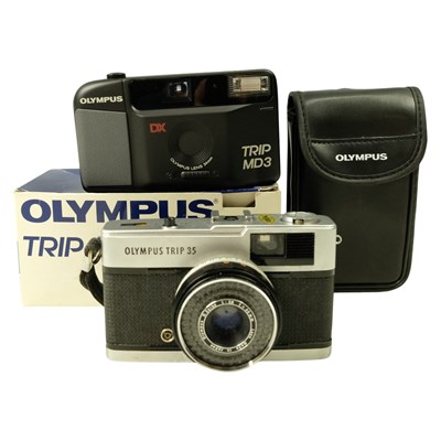 Lot 797 - Olympus Trip 35 and MD3 35mm film cameras