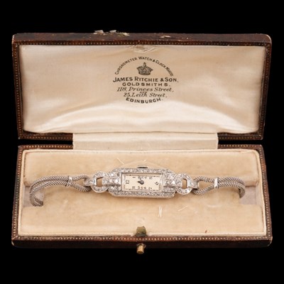 Lot 1475 - A cased 1920s / 1930s lady's Swiss Vertex Art...