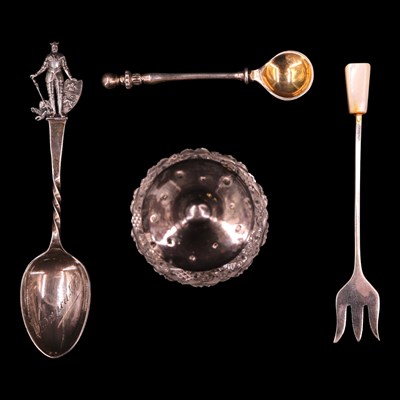 Lot 1177 - Sundry small silver, including a souvenir...