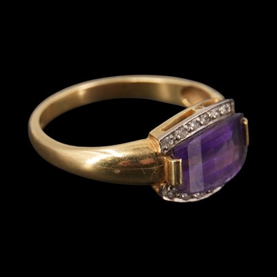Lot 1290 - An Art Deco influenced amethyst and diamond...