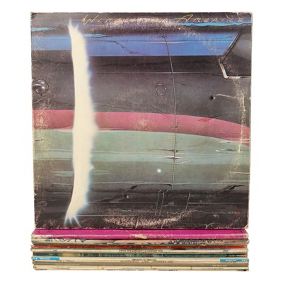 Lot 852 - A quantity of 1970s and 1980s vinyl...