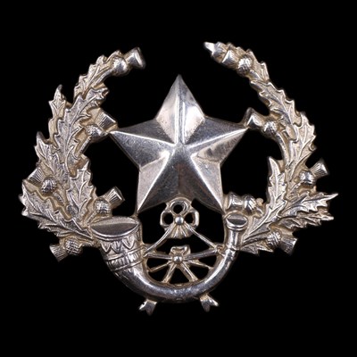 Lot 91 - An early-to-mid 20th Century Cameronians...