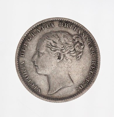 Lot 625 - A Queen Victoria 1885 silver one shilling coin