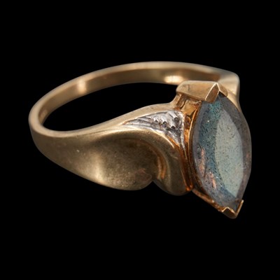 Lot 1312 - A contemporary labradorite solitaire...