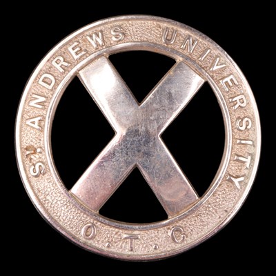 Lot 137 - A St Andrews University OTC glengarry badge, 5 cm