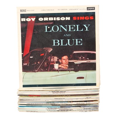 Lot 849 - A quantity of 1960s vinyl records, including...