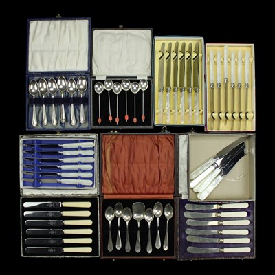 Lot 1203 - A quantity of electroplate flatware and boxed...