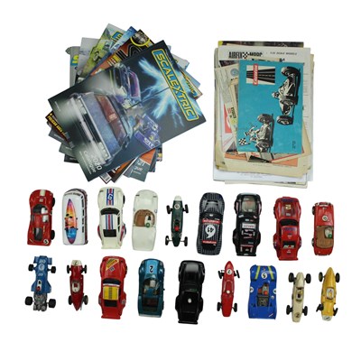 Lot 893 - A quantity of Scalextric electric slot racing...