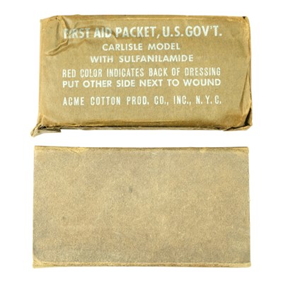 Lot 411 - A US military Carlisle model first aid...
