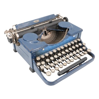 Lot 530 - A 1930s American Royal typewriter in navy blue