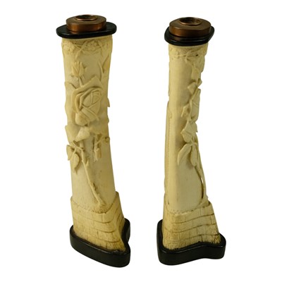 Lot 377 - A pair of Great War Isle of Man Knockaloe...