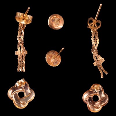 Lot 1390 - Three pairs of 9 ct yellow metal...