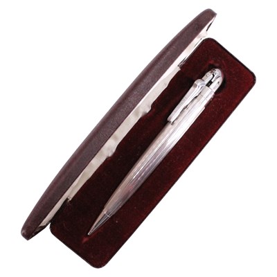Lot 752 - A cased 1960s Ronson "Penciliter" combined...