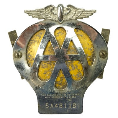 Lot 772 - [Classic car] A 1950s AA bumper...