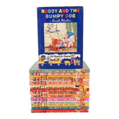 Lot 514 - A group of vintage Enid Blyton Noddy books, in...