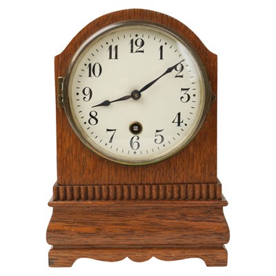 Lot 1520 - An early 20th Century diminutive oak-cased...