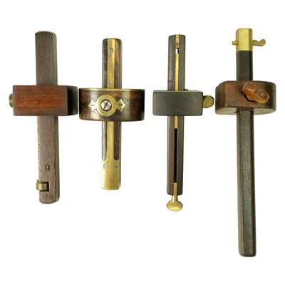 Lot 689 - Woodworkers' scribing blocks