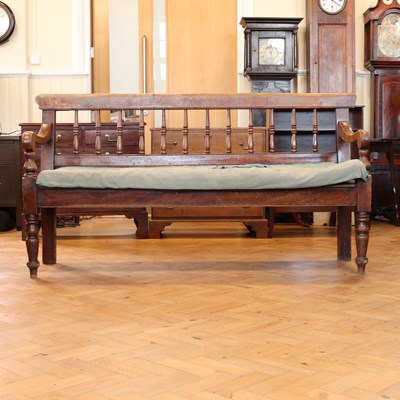 Lot 1621 - A Victorian pine spindle-back settle, 56 cm x...