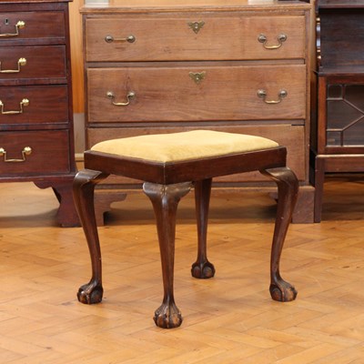 Lot 1635 - A George V mahogany dressing table stool, 51...