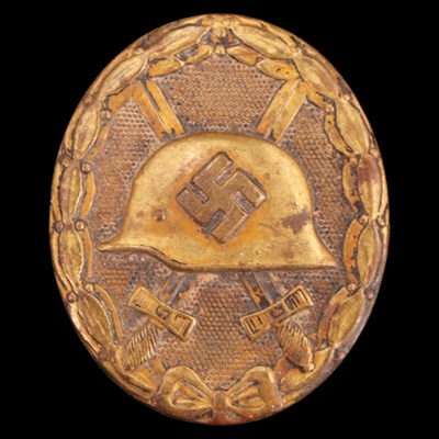 Lot 81 - A German Third Reich black wound badge